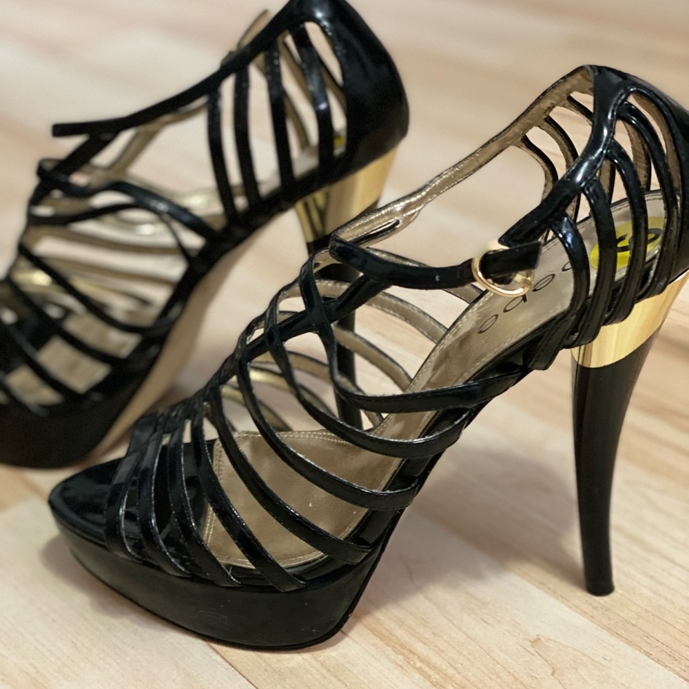Bebe heels black and gold